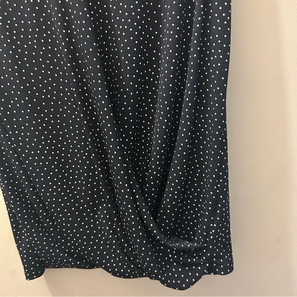 Liz Claiborne Faux Wrap Black Polka Dot Sleeveless Blouse - Picture 3 of 8